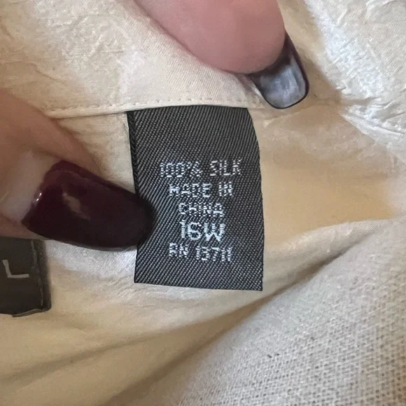 Ivory, 3/4 sleeves Silk Wrap Blouse. - Picture 9 of 11